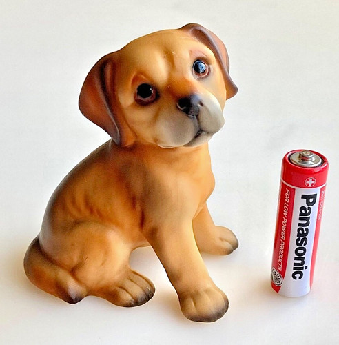 Vintage golden labrador - golden,